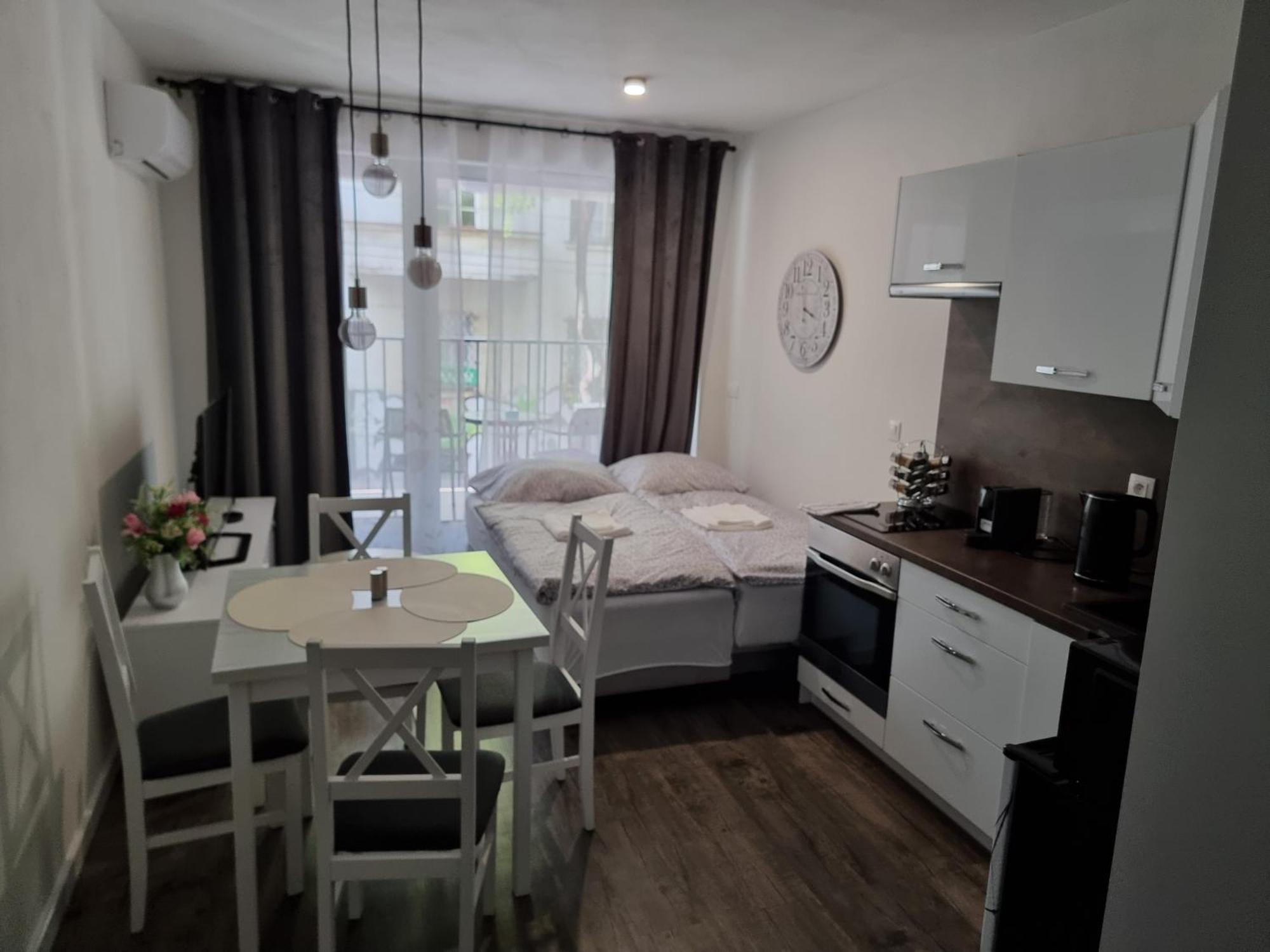Apartman - Centrum Bratislava Exterior photo